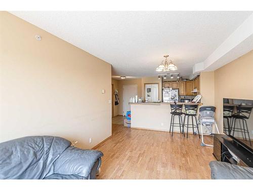 308-92 Saddletree Court Ne, Calgary, AB - Indoor