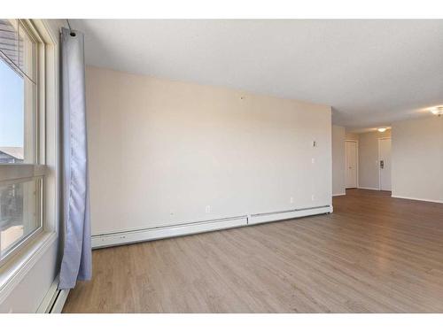 2401-60 Panatella Street, Calgary, AB - Indoor Photo Showing Other Room