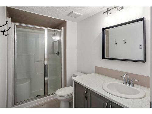 190 Auburn Shores Crescent Se, Calgary, AB - Indoor Photo Showing Bathroom