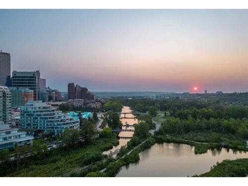 205-200 La Caille Place Sw, Calgary, AB - Outdoor With View