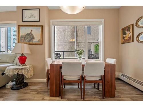 205-200 La Caille Place Sw, Calgary, AB - Indoor Photo Showing Dining Room