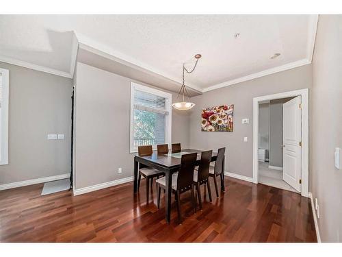 214-59 22 Avenue Sw, Calgary, AB - Indoor Photo Showing Dining Room