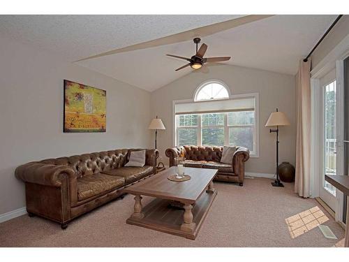 29 Ranch Road, Okotoks, AB - Indoor Photo Showing Living Room