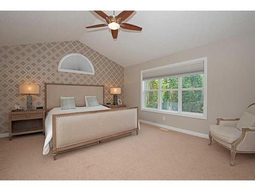 29 Ranch Road, Okotoks, AB - Indoor Photo Showing Bedroom