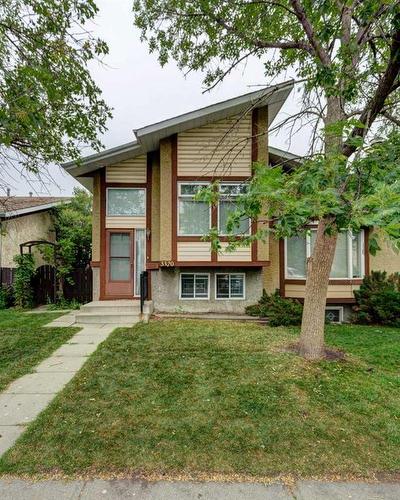 3320 Temple Way Ne, Calgary, AB - Outdoor With Facade