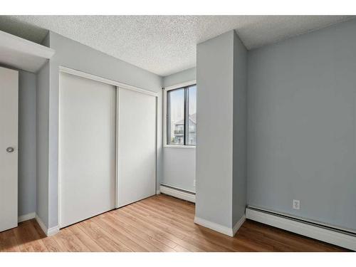 305-111 14 Avenue Se, Calgary, AB - Indoor Photo Showing Other Room