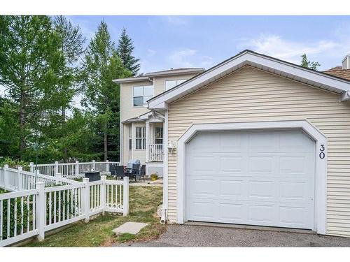 30 Country Village Landing Ne, Calgary, AB - Outdoor With Exterior