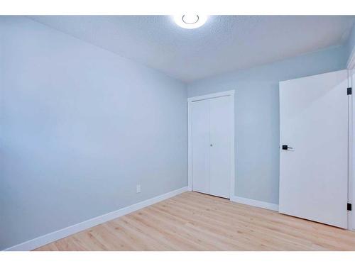 412 Pinegreen Close Ne, Calgary, AB - Indoor Photo Showing Other Room