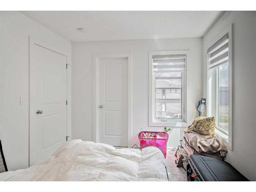 201 Walgrove Boulevard Se, Calgary, AB - Indoor Photo Showing Bedroom