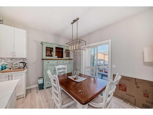 48 Nolanhurst Crescent Nw, Calgary, AB - Indoor Photo Showing Dining Room