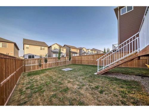 48 Nolanhurst Crescent Nw, Calgary, AB - Outdoor