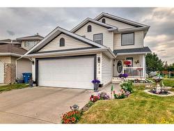 418 Coral Keys Place NE Calgary, AB T3J 3K7