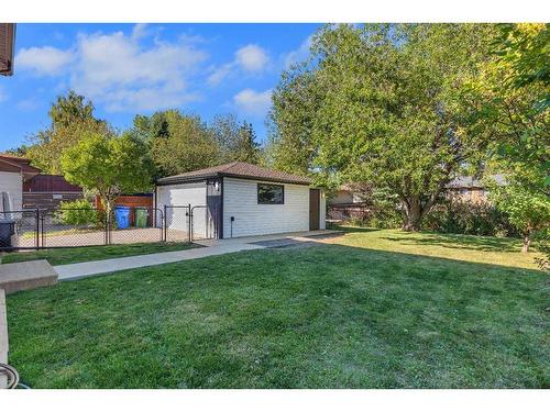 5528 Dalhart Hill Nw, Calgary, AB - Outdoor