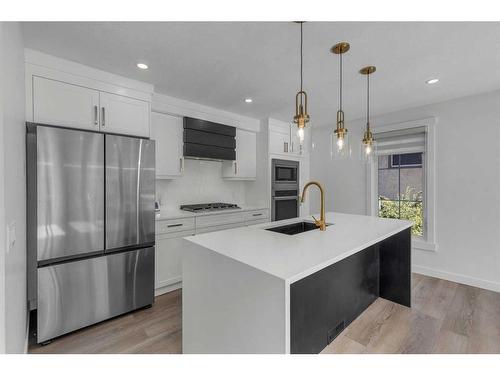 5528 Dalhart Hill Nw, Calgary, AB - Indoor Photo Showing Kitchen With Upgraded Kitchen