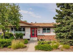 316 Templeside Circle NE Calgary, AB T1Y 3L9