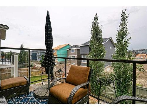 116 Sunset Manor, Cochrane, AB - Outdoor