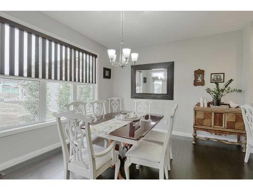 116 Sunset Manor, Cochrane, AB - Indoor Photo Showing Dining Room