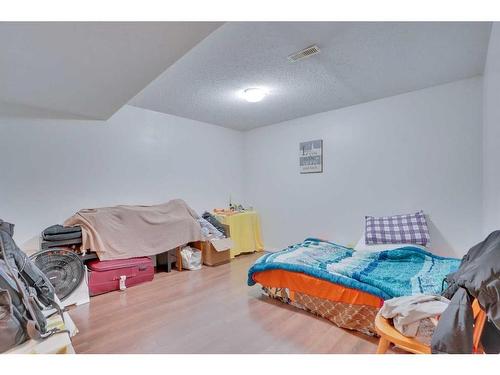 81 Taravista Way Ne, Calgary, AB - Indoor Photo Showing Bedroom