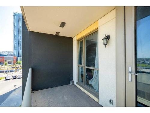 402-315 3 Street Se, Calgary, AB - Outdoor With Balcony With Exterior