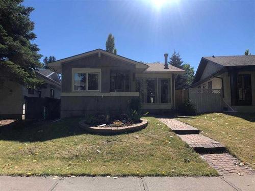 121 Sunbank Way Se, Calgary, AB - Outdoor