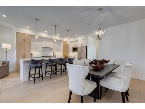 1419 41 Street Sw, Calgary, AB - Indoor Photo Showing Dining Room