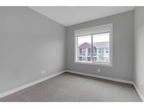 8 Stonehouse Crescent Nw, High River, AB - Indoor Photo Showing Other Room