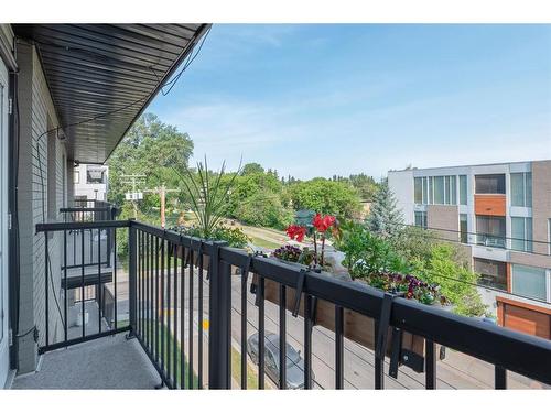 16-2104 17 Street Sw, Calgary, AB - Outdoor With Balcony With Exterior