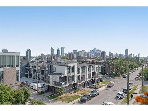 16-2104 17 Street Sw, Calgary, AB - Outdoor With View