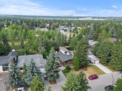 112 Oakcliffe Place Sw, Calgary, AB - Outdoor With View