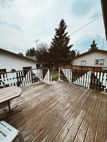 207 9 Avenue Ne, Sundre, AB - Outdoor With Deck Patio Veranda With Exterior