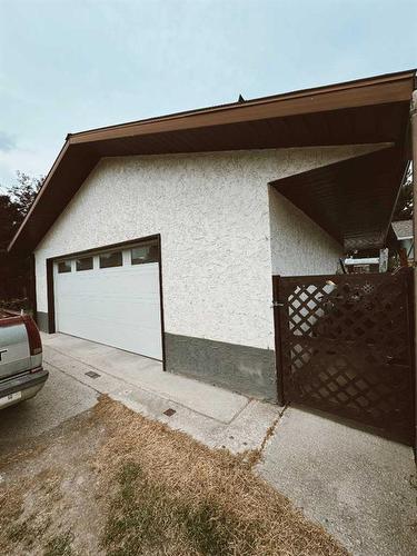 207 9 Avenue Ne, Sundre, AB - Outdoor With Exterior