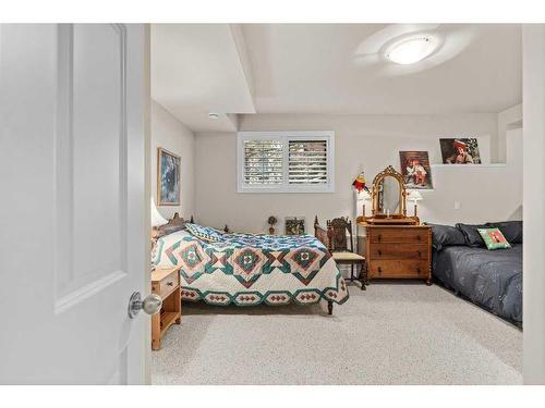 149 Carey, Canmore, AB - Indoor Photo Showing Bedroom