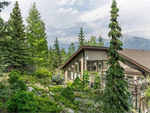 149 Carey, Canmore, AB - Outdoor