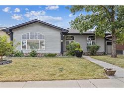 827 Raynard Crescent SE Calgary, AB T2A 1X6