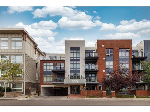 208-725 4 Street Ne, Calgary, AB - Outdoor With Facade