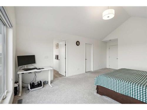 20 Copperhead Place Se, Calgary, AB - Indoor Photo Showing Bedroom