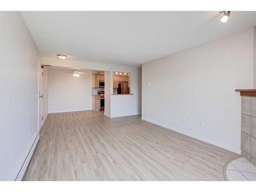 3310-13045 6 Street Sw, Calgary, AB - Indoor