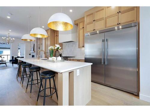 1804 32 Avenue Sw, Calgary, AB - Indoor Photo Showing Kitchen With Stainless Steel Kitchen With Upgraded Kitchen