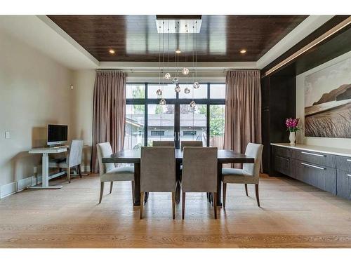 2002 25A Street Sw, Calgary, AB - Indoor Photo Showing Dining Room