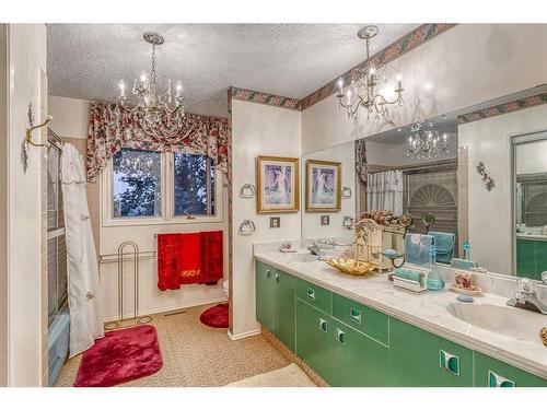 322136 8 Street East, Rural Foothills County, AB - Indoor Photo Showing Bathroom