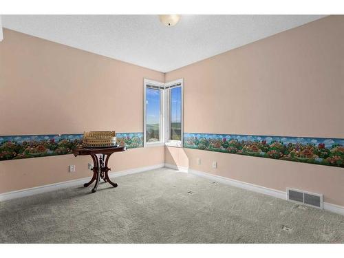 55 Schiller Crescent Nw, Calgary, AB - Indoor