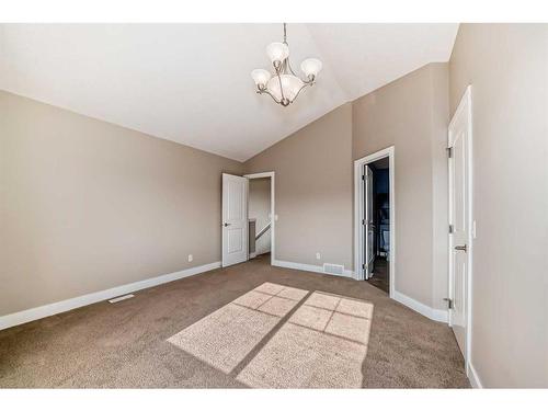 1214 Kingston Crescent Se, Airdrie, AB - Indoor Photo Showing Other Room