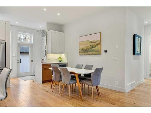 4627 21 Avenue Nw, Calgary, AB - Indoor Photo Showing Dining Room