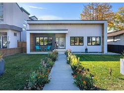 4627 21 Avenue NW Calgary, AB T3B 0W5