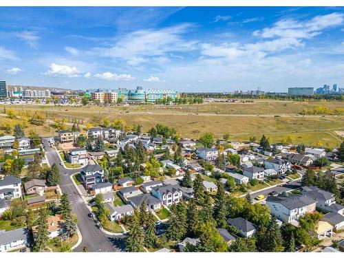 4627 21 Avenue Nw, Calgary, AB - Outdoor With View