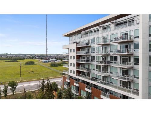 216-8505 Broadcast Avenue Sw, Calgary, AB - Outdoor