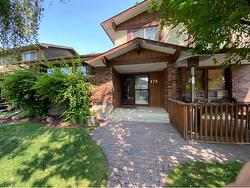 175 Templewood Drive NE Calgary, AB T1Y 4M5