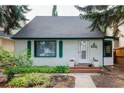 2221 4 Avenue NW Calgary, AB T2N 0N8