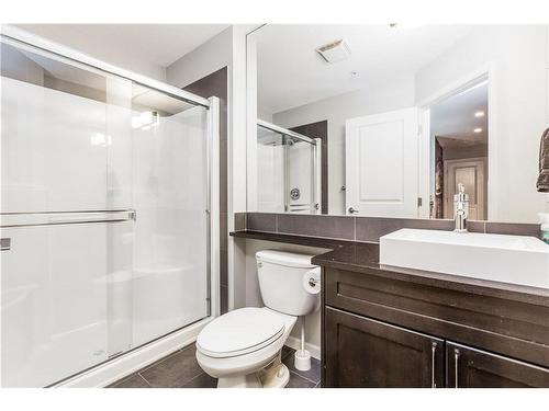 2405-211 13 Avenue Se, Calgary, AB - Indoor Photo Showing Bathroom