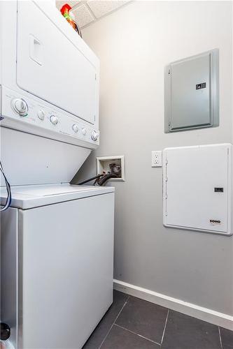 2405-211 13 Avenue Se, Calgary, AB - Indoor Photo Showing Laundry Room